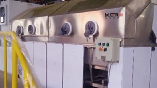 金屬前處理通過式噴淋清洗機(jī)高效清潔鋁型材表面的污漬